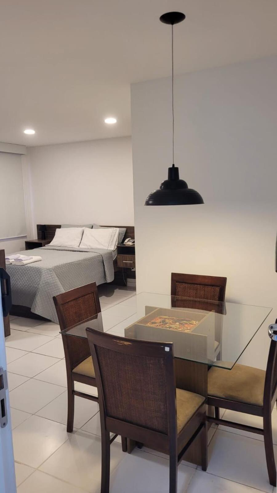 Flat 2 Apartment *